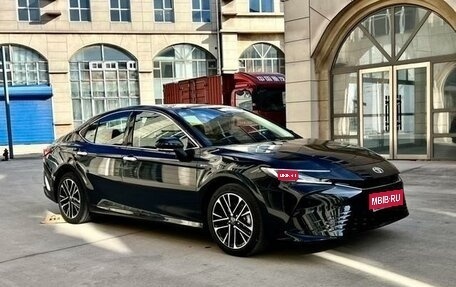 Toyota Camry, 2024 год, 4 299 000 рублей, 1 фотография