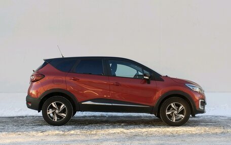 Renault Kaptur I рестайлинг, 2019 год, 1 430 000 рублей, 4 фотография