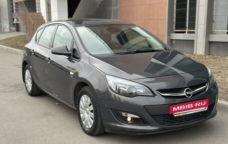 Opel Astra J, 2013 год, 1 150 000 рублей, 3 фотография