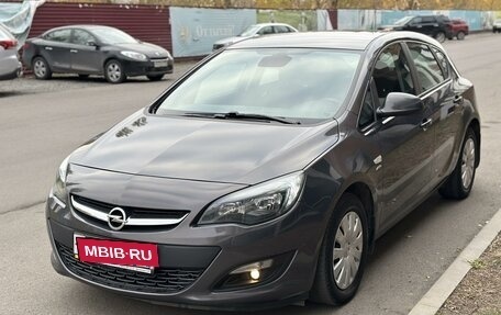 Opel Astra J, 2013 год, 1 150 000 рублей, 2 фотография