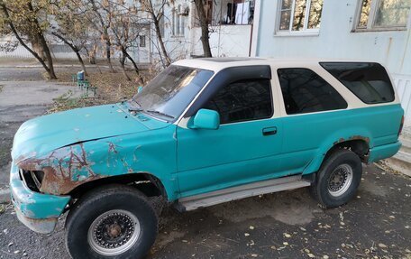 Toyota Hilux Surf III рестайлинг, 1990 год, 360 000 рублей, 1 фотография