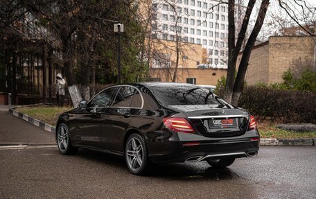 Mercedes-Benz E-Класс, 2018 год, 3 900 000 рублей, 8 фотография