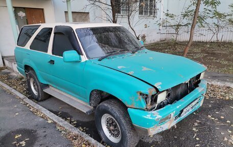 Toyota Hilux Surf III рестайлинг, 1990 год, 360 000 рублей, 8 фотография