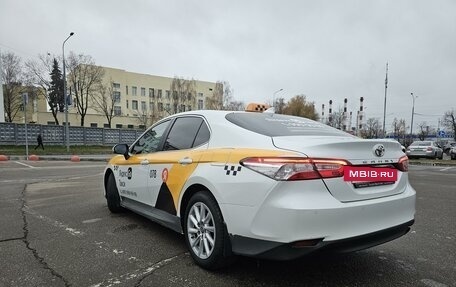 Toyota Camry, 2021 год, 2 570 000 рублей, 7 фотография