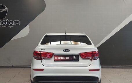 KIA Rio III рестайлинг, 2015 год, 640 000 рублей, 6 фотография