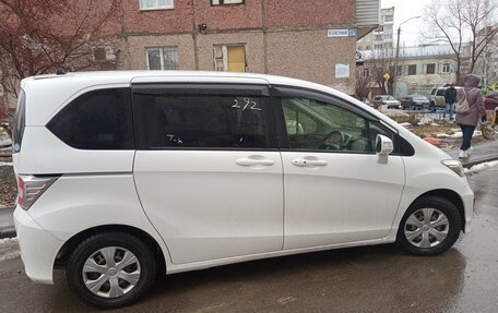 Honda Freed I, 2014 год, 1 300 000 рублей, 3 фотография