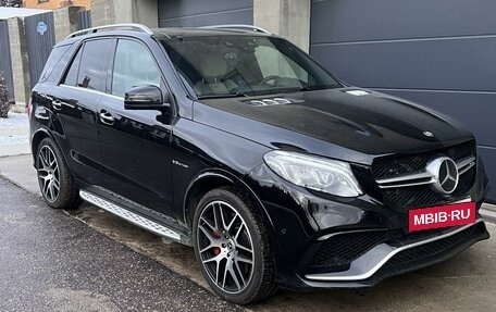 Mercedes-Benz GLE AMG, 2017 год, 4 500 000 рублей, 3 фотография