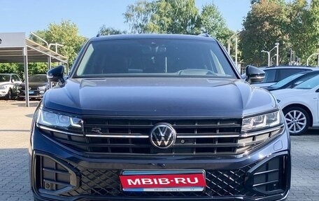 Volkswagen Touareg III, 2023 год, 8 560 000 рублей, 2 фотография