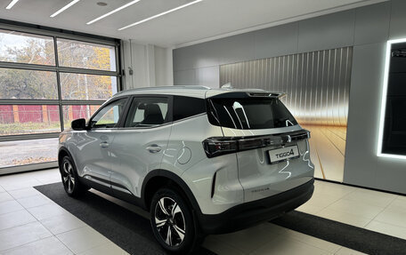 Chery Tiggo 4 I рестайлинг, 2024 год, 2 450 000 рублей, 5 фотография