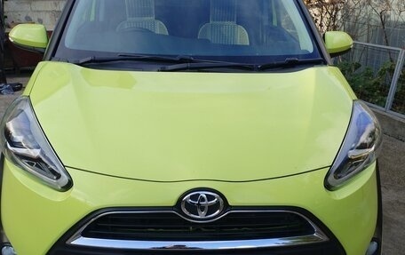 Toyota Sienta II, 2018 год, 1 500 000 рублей, 1 фотография