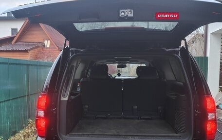 Chevrolet Suburban, 2010 год, 2 350 000 рублей, 6 фотография