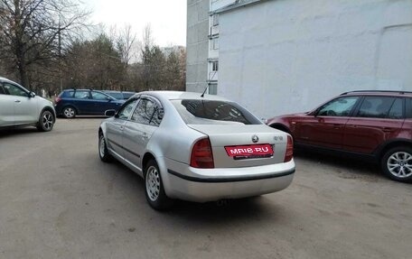 Skoda Superb III рестайлинг, 2005 год, 390 000 рублей, 4 фотография