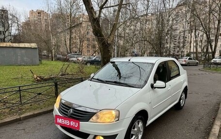 Renault Logan I, 2013 год, 595 000 рублей, 1 фотография