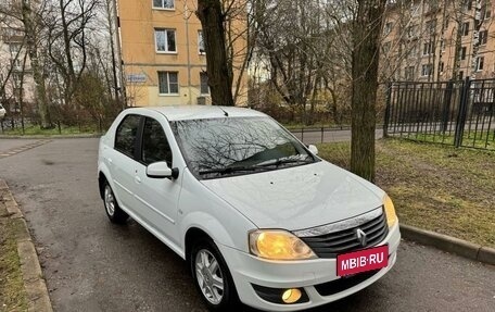 Renault Logan I, 2013 год, 595 000 рублей, 3 фотография