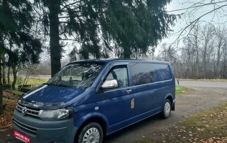 Volkswagen Transporter T5 рестайлинг, 2010 год, 1 850 000 рублей, 1 фотография