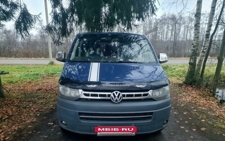 Volkswagen Transporter T5 рестайлинг, 2010 год, 1 850 000 рублей, 2 фотография