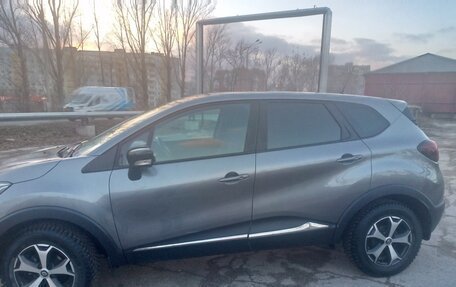 Renault Kaptur I рестайлинг, 2017 год, 1 380 000 рублей, 1 фотография