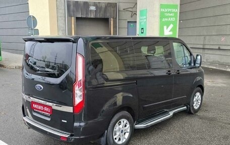 Ford Tourneo Custom I рестайлинг, 2021 год, 3 990 000 рублей, 4 фотография