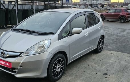 Honda Fit III, 2013 год, 1 050 000 рублей, 14 фотография