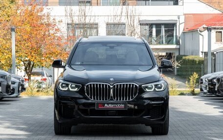 BMW X5, 2021 год, 8 190 000 рублей, 2 фотография