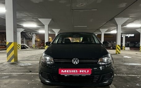 Volkswagen Polo VI (EU Market), 2015 год, 950 000 рублей, 3 фотография