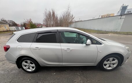 Opel Astra J, 2014 год, 1 100 000 рублей, 5 фотография