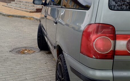 Volkswagen Sharan I рестайлинг, 2005 год, 710 000 рублей, 4 фотография