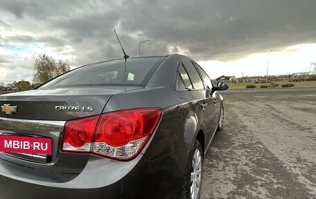 Chevrolet Cruze II, 2011 год, 550 000 рублей, 5 фотография