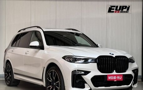 BMW X7, 2021 год, 8 990 000 рублей, 2 фотография