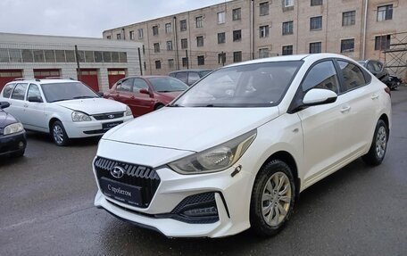 Hyundai Solaris II рестайлинг, 2017 год, 790 000 рублей, 1 фотография