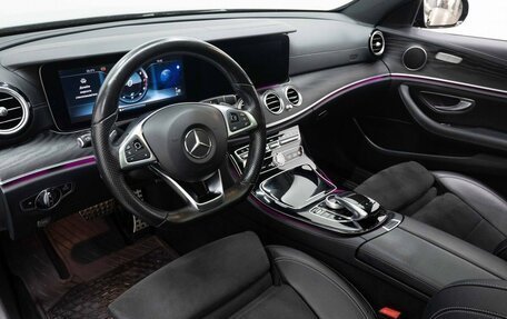 Mercedes-Benz E-Класс, 2016 год, 2 897 000 рублей, 11 фотография