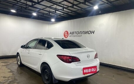 Opel Astra J, 2014 год, 899 000 рублей, 5 фотография