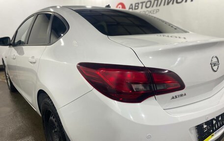 Opel Astra J, 2014 год, 899 000 рублей, 19 фотография