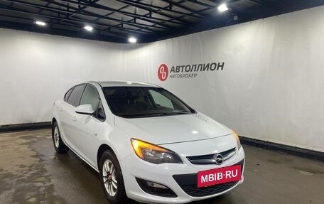 Opel Astra J, 2014 год, 899 000 рублей, 9 фотография