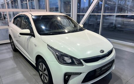 KIA Rio IV, 2019 год, 1 373 300 рублей, 3 фотография