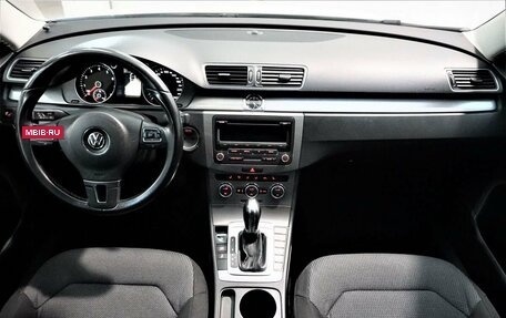 Volkswagen Passat B7, 2012 год, 1 199 800 рублей, 10 фотография