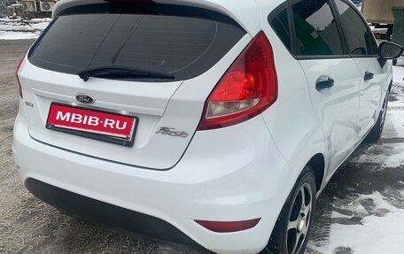 Ford Fiesta, 2009 год, 650 000 рублей, 2 фотография