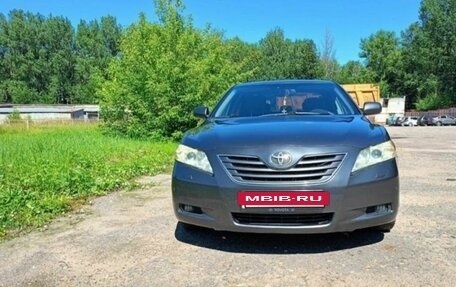 Toyota Camry, 2008 год, 1 300 000 рублей, 2 фотография