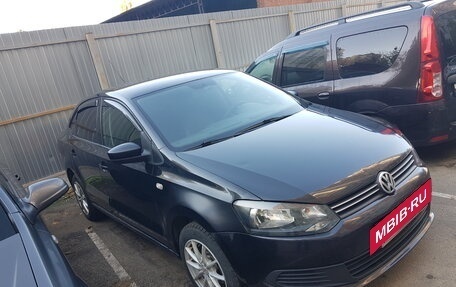 Volkswagen Polo VI (EU Market), 2012 год, 649 000 рублей, 2 фотография