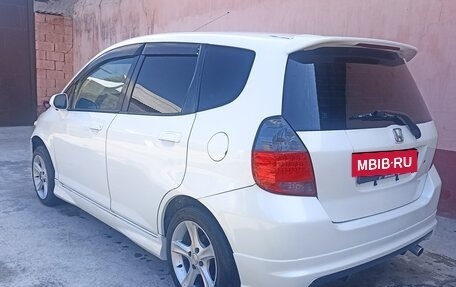 Honda Fit III, 2003 год, 685 000 рублей, 7 фотография