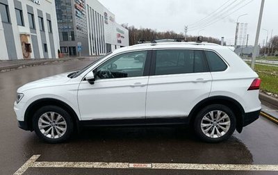 Volkswagen Tiguan II, 2017 год, 1 800 000 рублей, 1 фотография