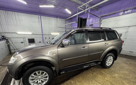 Mitsubishi Pajero Sport II рестайлинг, 2013 год, 2 200 000 рублей, 3 фотография