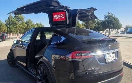 Tesla Model X I, 2022 год, 9 000 000 рублей, 10 фотография