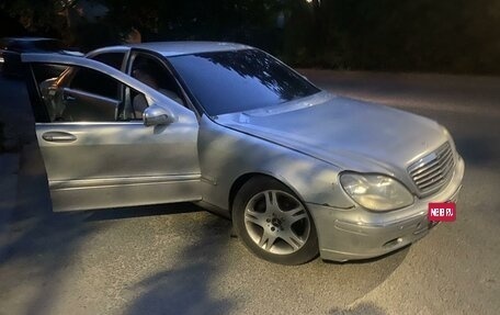 Mercedes-Benz S-Класс, 2001 год, 285 000 рублей, 1 фотография