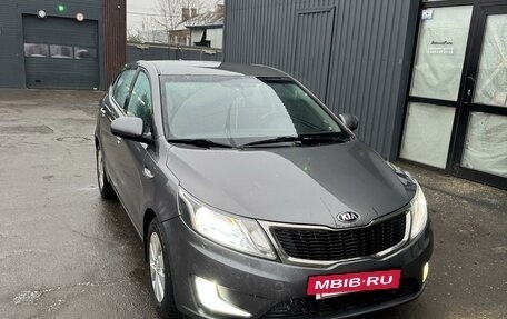 KIA Rio III рестайлинг, 2014 год, 840 000 рублей, 2 фотография