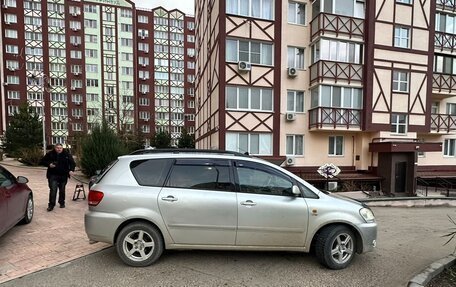 Toyota Avensis Verso I рестайлинг, 2002 год, 799 000 рублей, 9 фотография