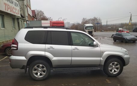 Toyota Land Cruiser Prado 120 рестайлинг, 2006 год, 2 950 000 рублей, 3 фотография