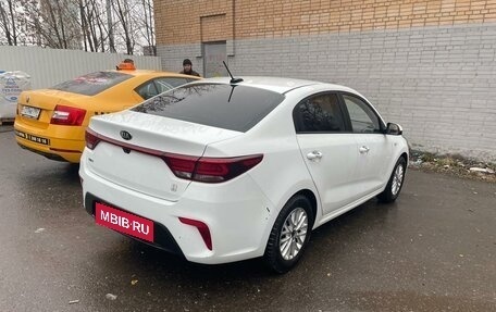 KIA Rio IV, 2020 год, 1 810 000 рублей, 2 фотография