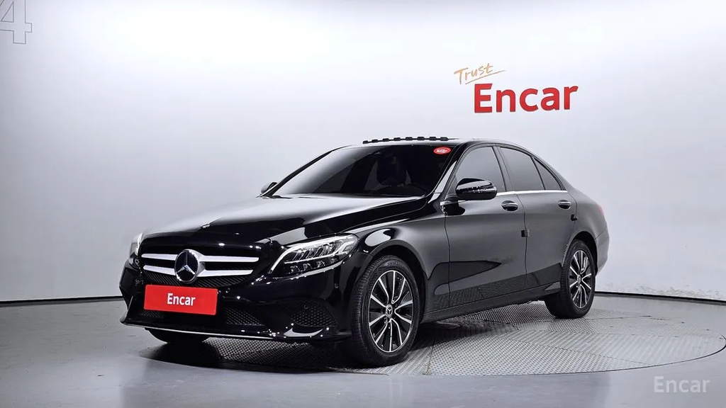 Mercedes-Benz C-Класс W205 рестайлинг, 2020 год, 2 880 000 рублей, 1 фотография