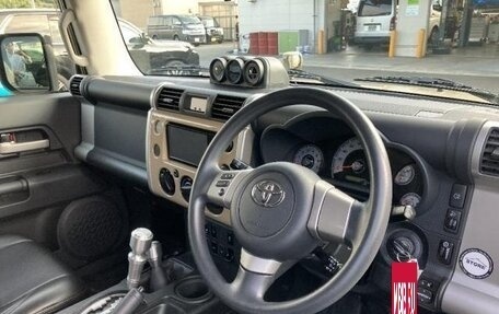 Toyota FJ Cruiser, 2016 год, 3 000 000 рублей, 7 фотография